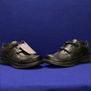 NEW BALANCE Black 577 Men's 12 D Walking Shoes MW577VB Hook & Loop Strap NIB NEW